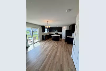 1933  Cheshire Dr, Racine, WI 53182 - Photo 2