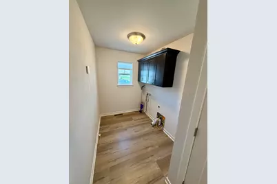 1933  Cheshire Dr, Racine, WI 53182 - Photo 20