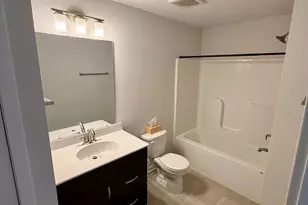 1933 Cheshire Dr, Racine, WI 53182 - Photo 22