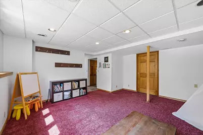 924 N Grant St, Port Washington, WI 53074 - Photo 16