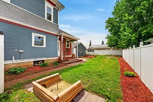 203 Williams St, Randolph, WI 53956 - Photo 14