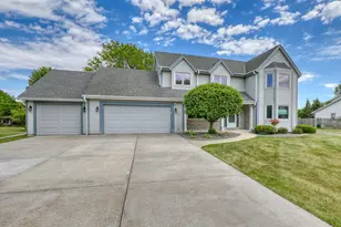 W146N6234 Wigwam Ct, Menomonee Falls, WI 53051 - Photo 1