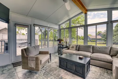 W146N6234  Wigwam Ct, Menomonee Falls, WI 53051 - Photo 22