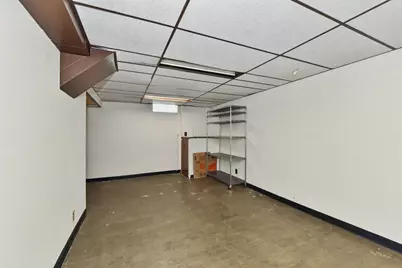 6533 W Medford Ave, Milwaukee, WI 53218 - Photo 24
