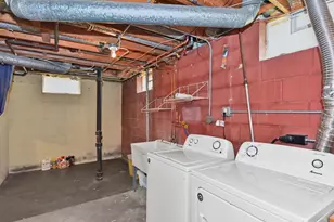 6533 W Medford Ave, Milwaukee, WI 53218 - Photo 28