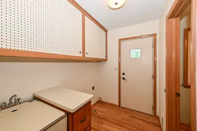 13780 W Graham St, New Berlin, WI 53151 - Photo 22