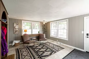 6641 W Hadley St, Milwaukee, WI 53210 - Photo 16