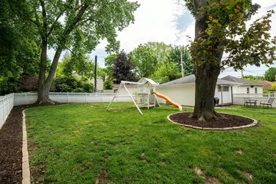 6641 W Hadley St, Milwaukee, WI 53210 - Photo 38