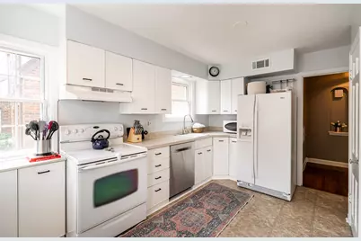 6641 W Hadley St, Milwaukee, WI 53210 - Photo 14