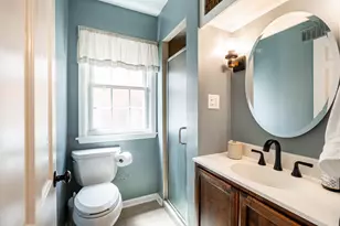 6641 W Hadley St, Milwaukee, WI 53210 - Photo 22