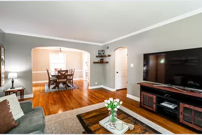 6641 W Hadley St, Milwaukee, WI 53210 - Photo 6