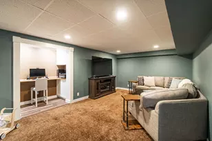 6641 W Hadley St, Milwaukee, WI 53210 - Photo 32