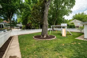 6641 W Hadley St, Milwaukee, WI 53210 - Photo 36