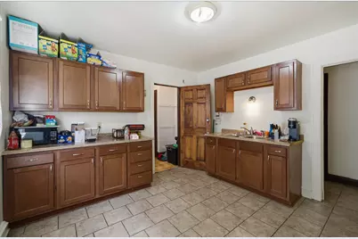2353 N 53rd St #2355, Milwaukee, WI 53210 - Photo 12