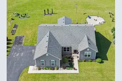 463  Chasefield Dr, Williams Bay, WI 53191 - Photo 4