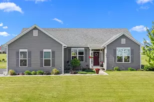 463 Chasefield Dr, Williams Bay, WI 53191 - Photo 6