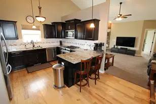 282 Settlement Dr, Racine, WI 53105 - Photo 8