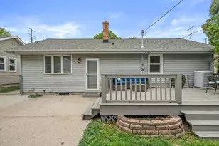 1128 S 98th St, West Allis, WI 53214 - Photo 32
