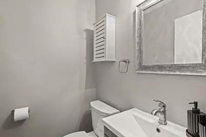 1128 S 98th St, West Allis, WI 53214 - Photo 20