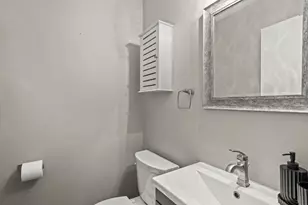 1128 S 98th St, West Allis, WI 53214 - Photo 20