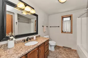 3444 N Mayfair Rd, Wauwatosa, WI 53222 - Photo 18