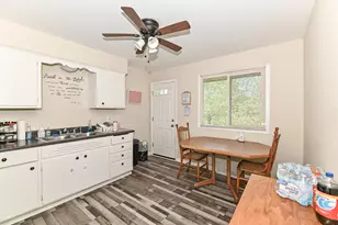 926 E Waterford Ave, Milwaukee, WI 53207 - Photo 18