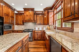 2425 S Superior St, Milwaukee, WI 53207 - Photo 24