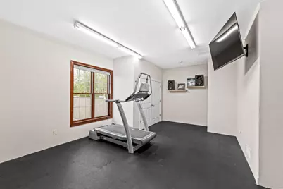 2425 S Superior St, Milwaukee, WI 53207 - Photo 52