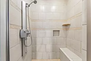 2425 S Superior St, Milwaukee, WI 53207 - Photo 44