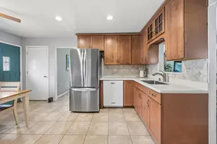 2432 S 109th St, West Allis, WI 53227 - Photo 2