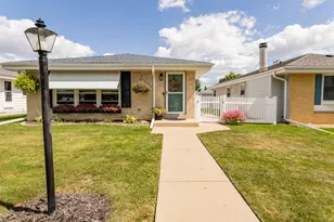 2432 S 109th St, West Allis, WI 53227 - Photo 36