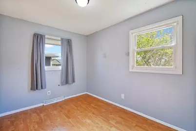 1109 S 36th St, Manitowoc, WI 54220 - Photo 18