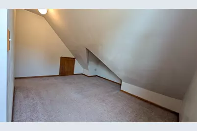 9435 W Lisbon Ave, Milwaukee, WI 53222 - Photo 22