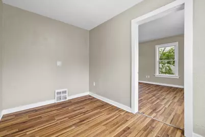 1613  Taylor Ave, Racine, WI 53403 - Photo 36