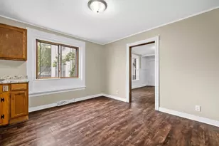 1613 Taylor Ave, Racine, WI 53403 - Photo 10