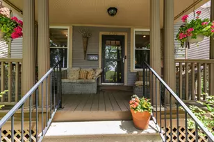 2726 N Bartlett Ave, Milwaukee, WI 53211 - Photo 28