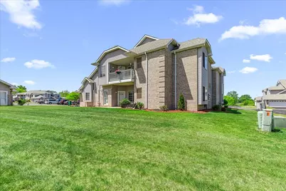 6924 S Rolling Meadows Ct, Oak Creek, WI 53154 - Photo 30