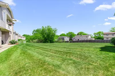 6924 S Rolling Meadows Ct, Oak Creek, WI 53154 - Photo 22