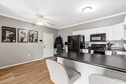 6924 S Rolling Meadows Ct, Oak Creek, WI 53154 - Photo 6