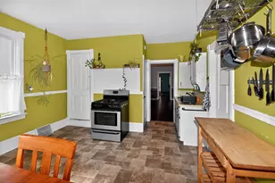 2832 S Burrell St, Milwaukee, WI 53207 - Photo 10