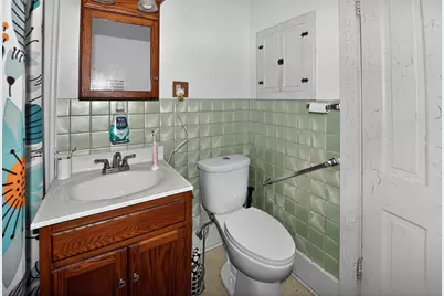 2832 S Burrell St, Milwaukee, WI 53207 - Photo 12