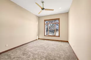 7513 W Tuckaway Pines Cir, Franklin, WI 53132 - Photo 12