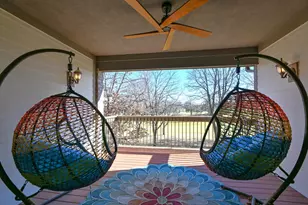 7513 W Tuckaway Pines Cir, Franklin, WI 53132 - Photo 16