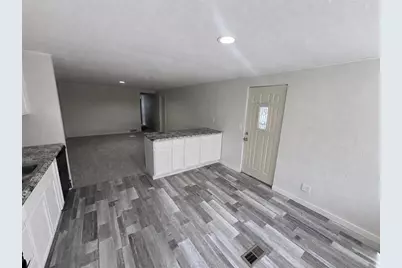 N7378  Wautoma Ave, Germantown, WI 53950 - Photo 8