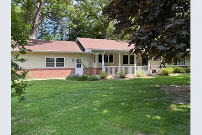 2407  67th Dr, Racine, WI 53182 - Photo 2
