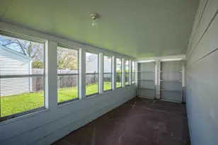 5923 44th Ave, Kenosha, WI 53144 - Photo 16