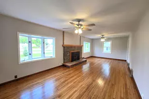 1705 S Calhoun Rd, New Berlin, WI 53151 - Photo 6