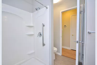 122 N Maple Ter, Oconomowoc, WI 53072 - Photo 20