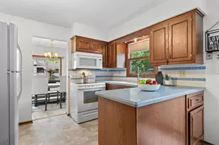 1406 95th Ave, Kenosha, WI 53144 - Photo 12