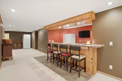 944  Bluebird Ct, Hartford, WI 53027 - Photo 38